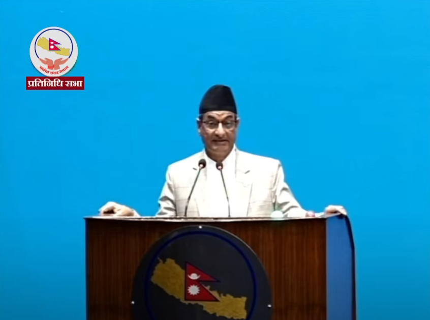 तीनकुने घट्नालाई कुनै धर्म वा आस्थासँग जोड्न मिल्दैन् : गृहमन्त्री लेखक