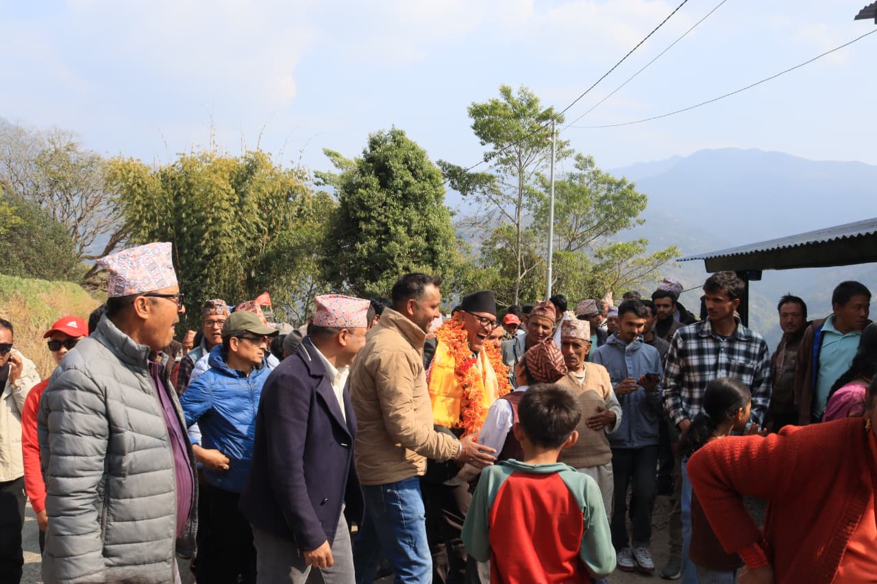 संखुवासभामा पूर्वराजदूत डा. अर्जुन कार्कीलाई चुनावी चटारो