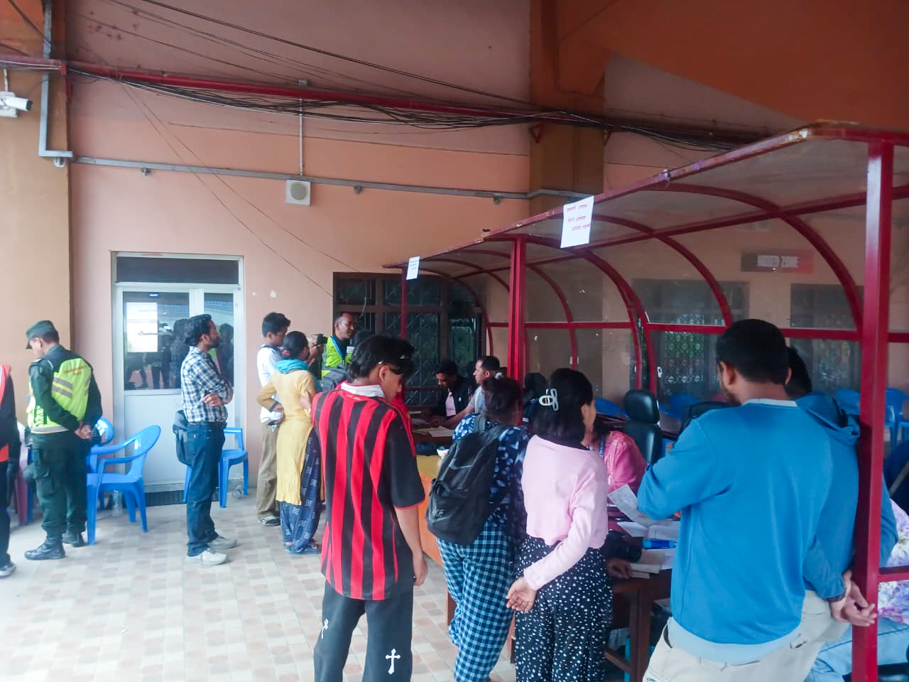 काठमाडौं उपत्यकामा नदी किनारका अव्यवस्थित बस्ती हटाउने अभियान तीव्र